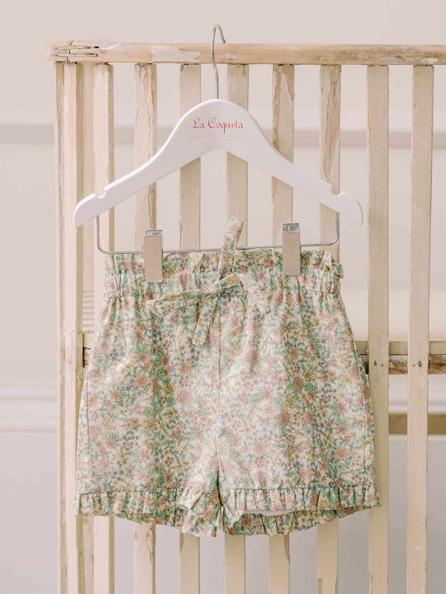 Orange Floral Flores Baby Girl Shorts