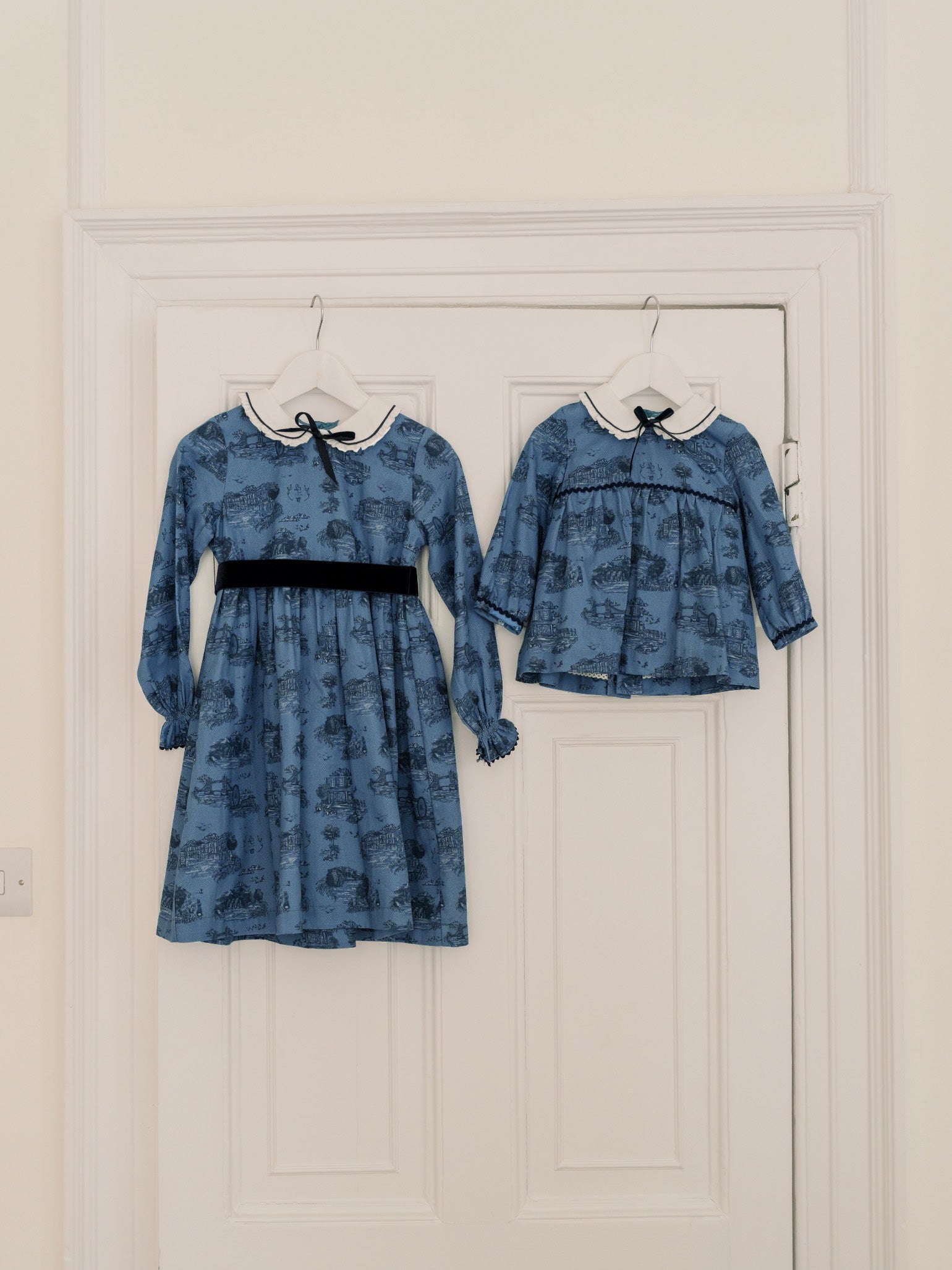 Blue Toile De Jouy Helena Girl Dress