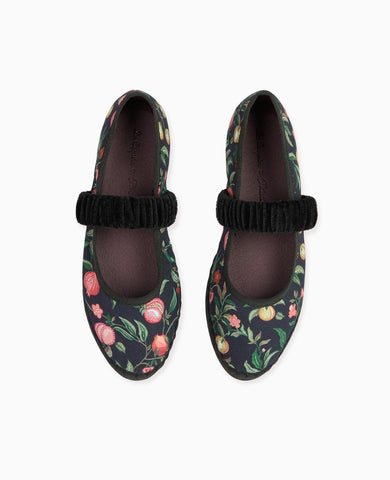 Flabelus x La Coqueta Woman Black Pomegranate Mafalda Mary Jane Shoes