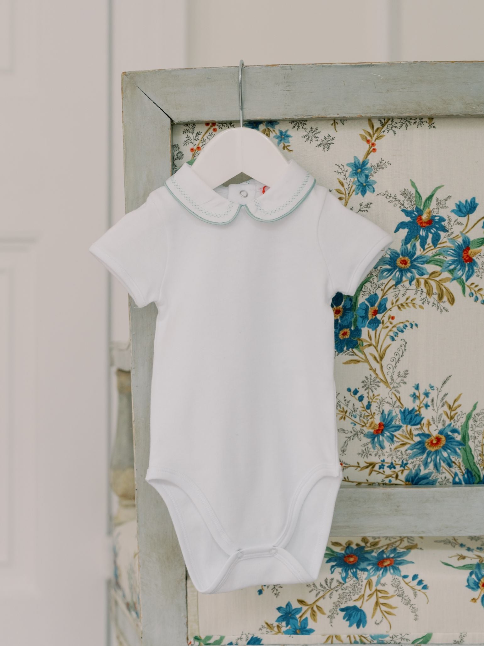 White Patricio Baby Body Vest